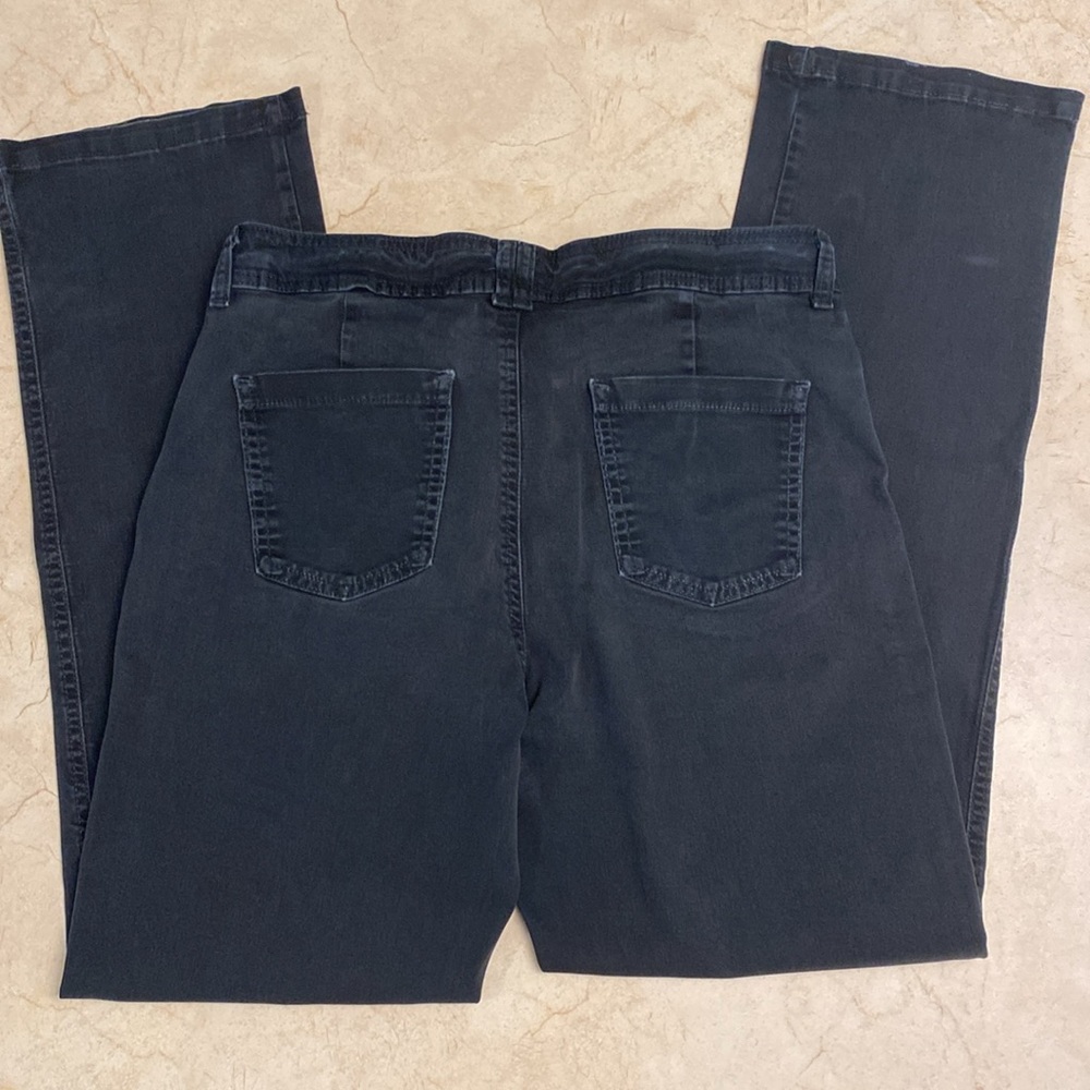 Lee Straight Leg Black Pants
